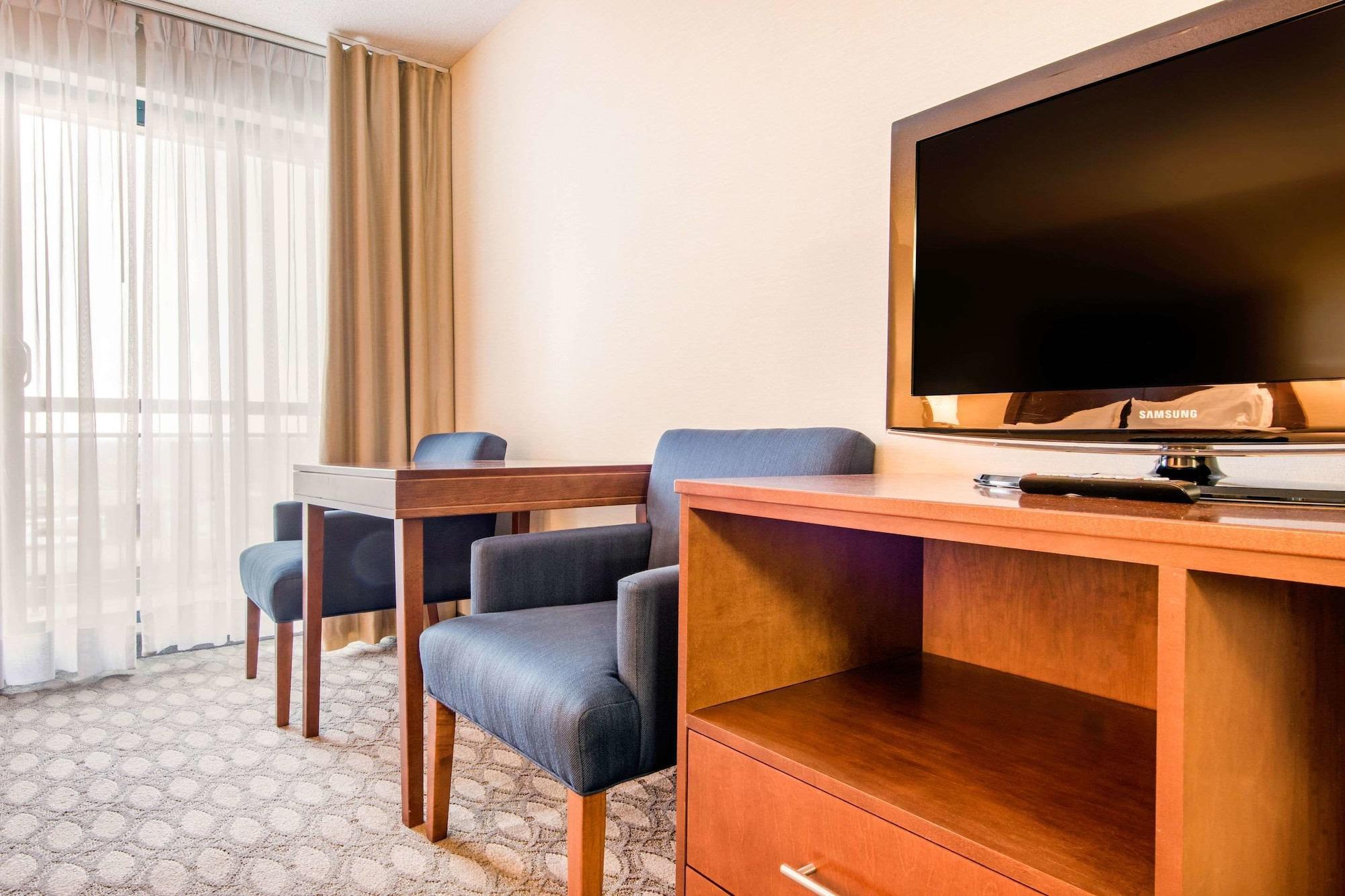 Comfort Fallsview
