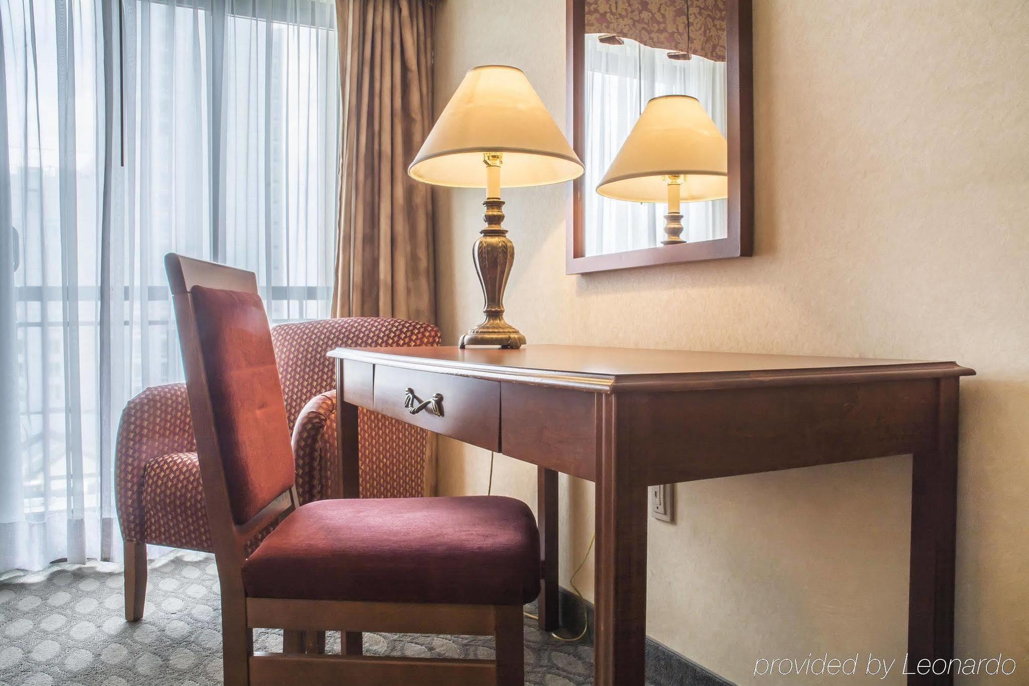 Comfort Fallsview