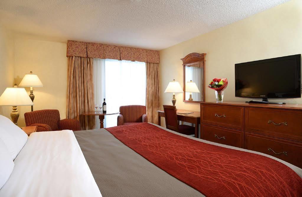 Comfort Fallsview 3*