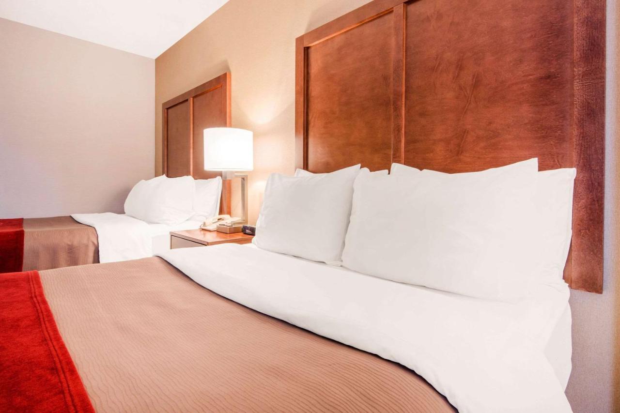 Comfort Fallsview 3*