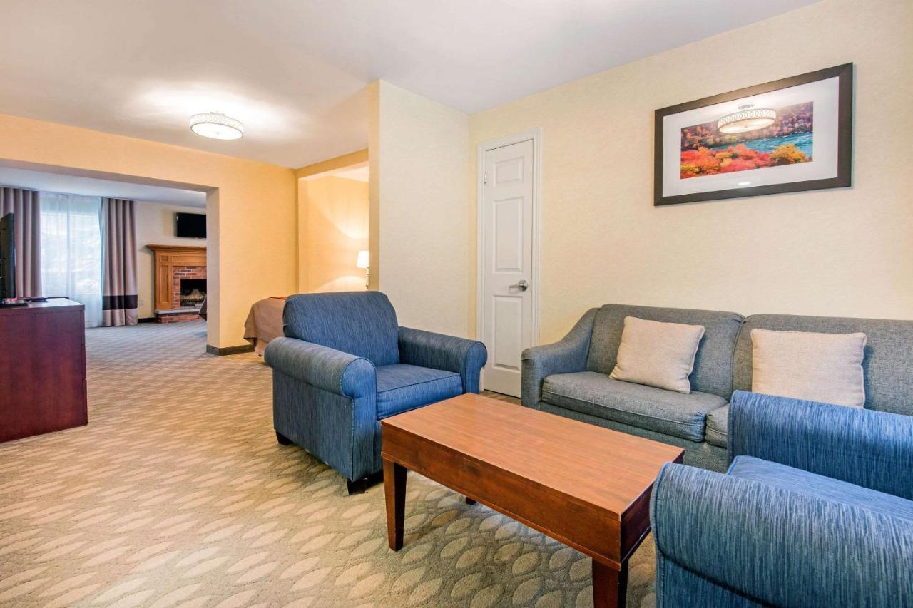 Comfort Fallsview Inn 3*